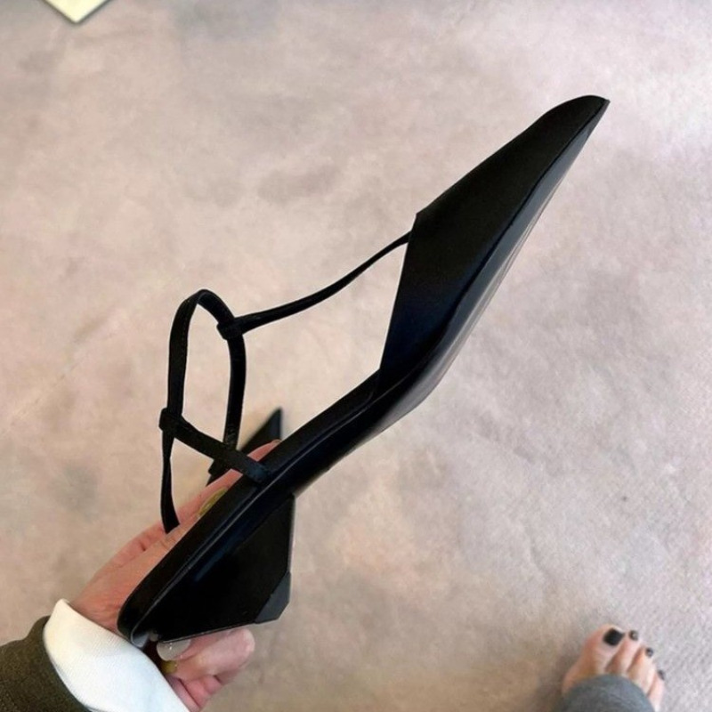 Brand Shoes for Women Sexy Poi - đánh giá và giá Sandals
